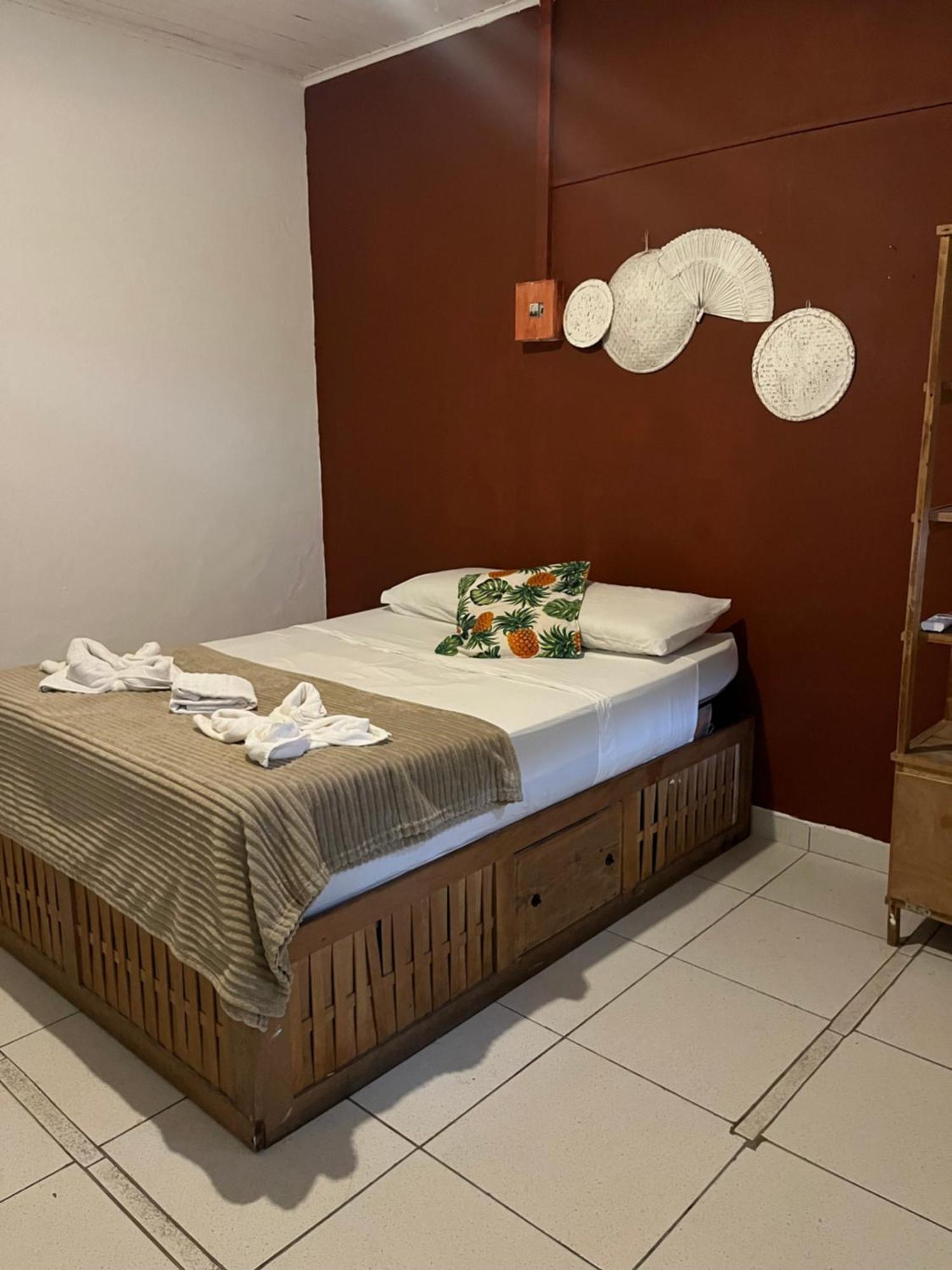 Santo Bar Hostel *
