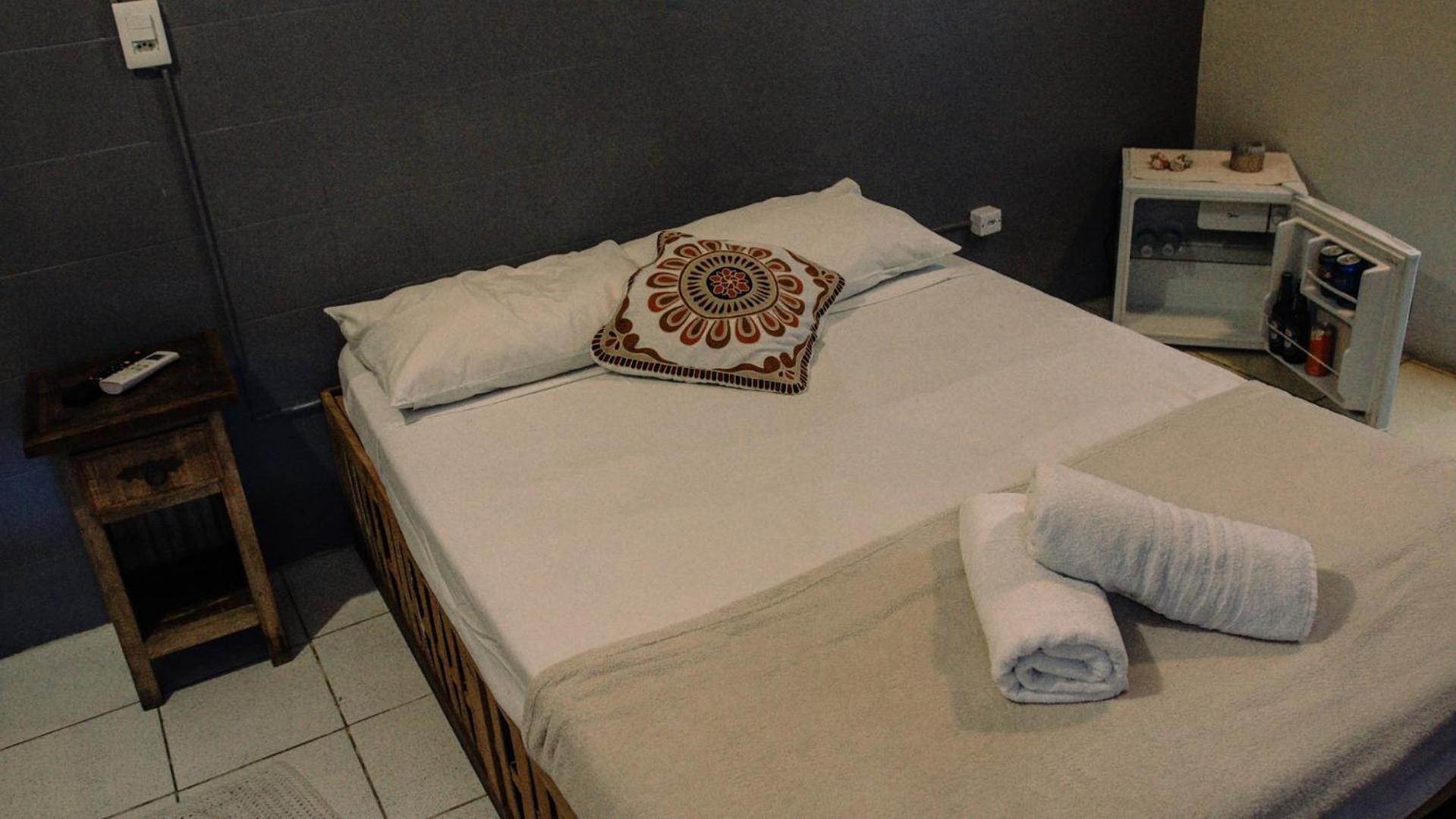 Santo Bar Hostel Paraty